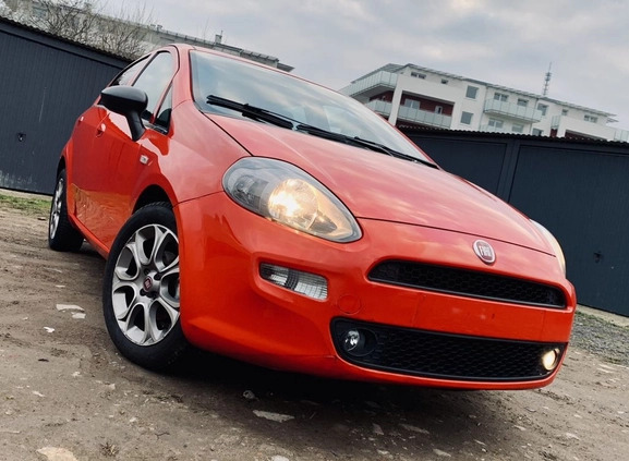 Fiat Punto Evo cena 14900 przebieg: 60000, rok produkcji 2017 z Września małe 326